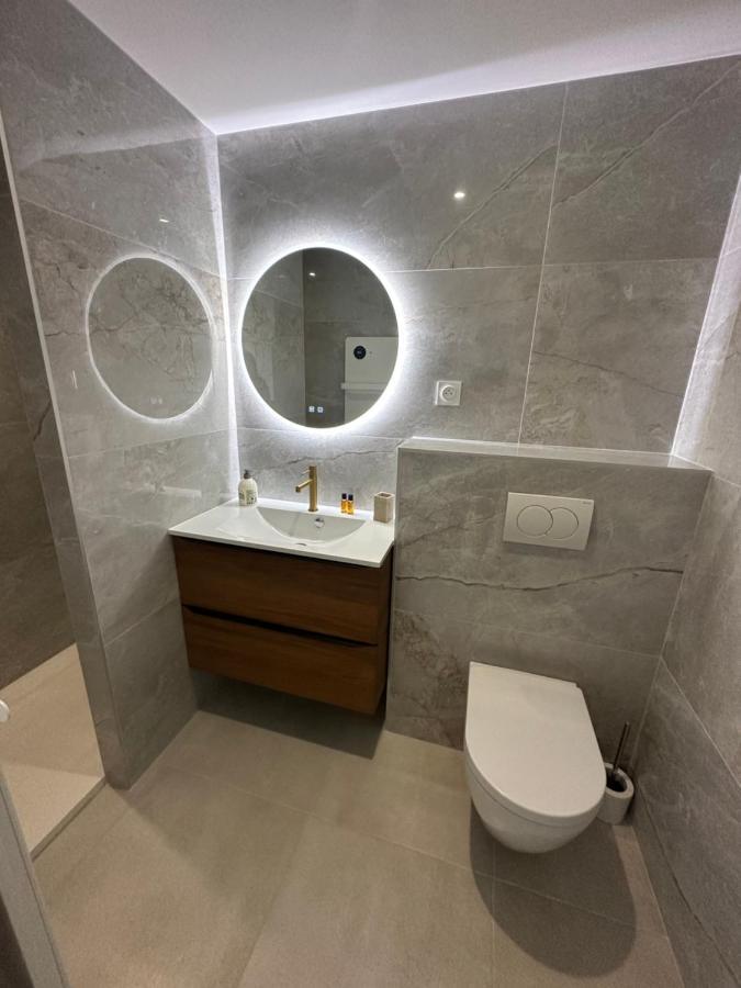 Appartement Neuf Contemporain Lourdes Exteriör bild